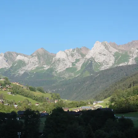 Confortable 4 Chambres, Balcon, Proche Telecabines - Fr-1-467-67 * Le Grand-Bornand